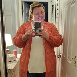 Meet your Posher, Alicia